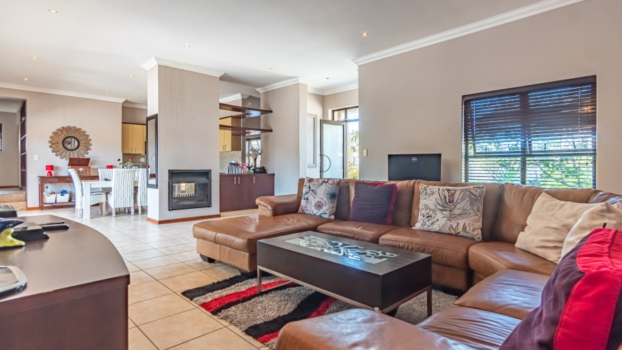 4 Bedroom Property for Sale in Big Bay Western Cape